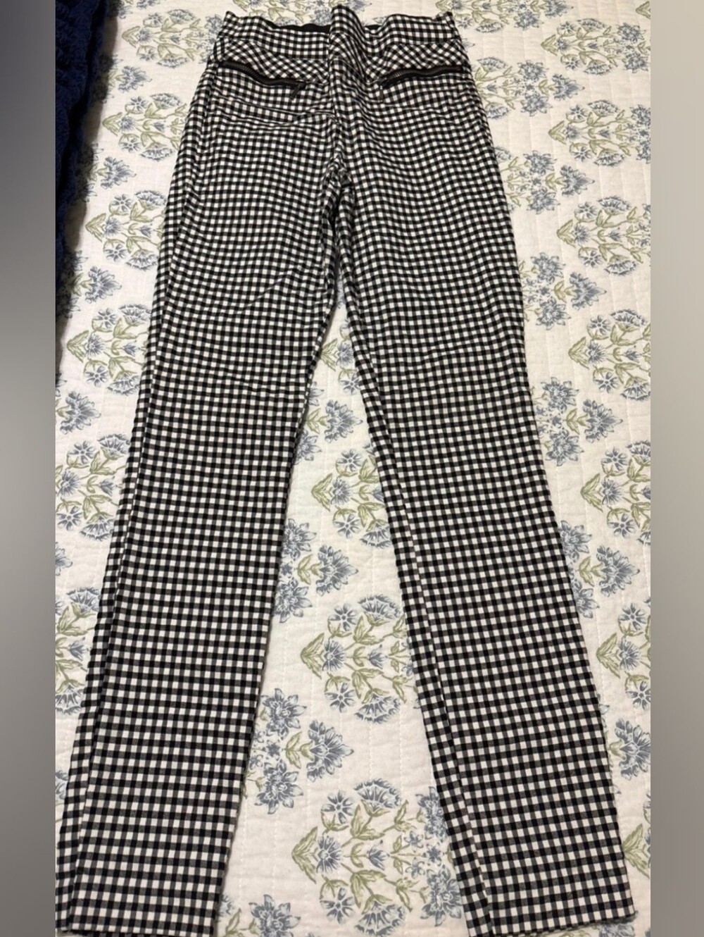 Candie's Black & White Gingham Skinny Pants